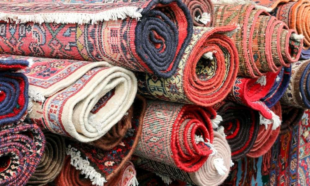 How many types Of outdoor rugs
