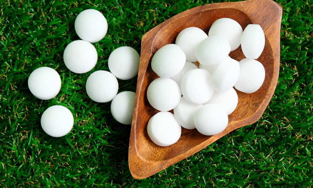 How To Use Naphthalene Balls In Kitchen