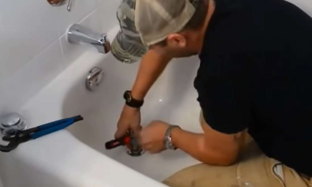 How To Replace Bathtub Drain Pipe